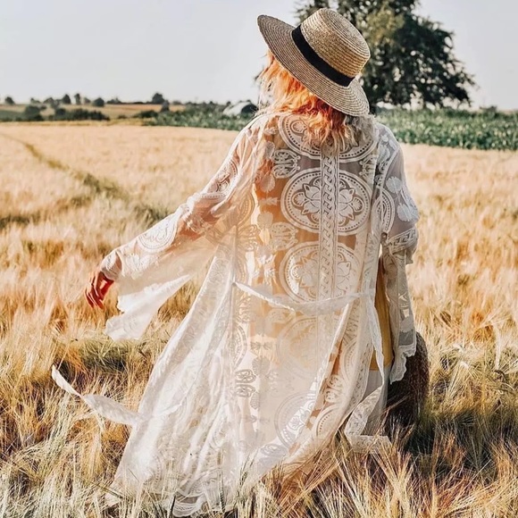 Boho Scalloped Lace Kimono Robe Bikini Coverup - Picture 3 of 16